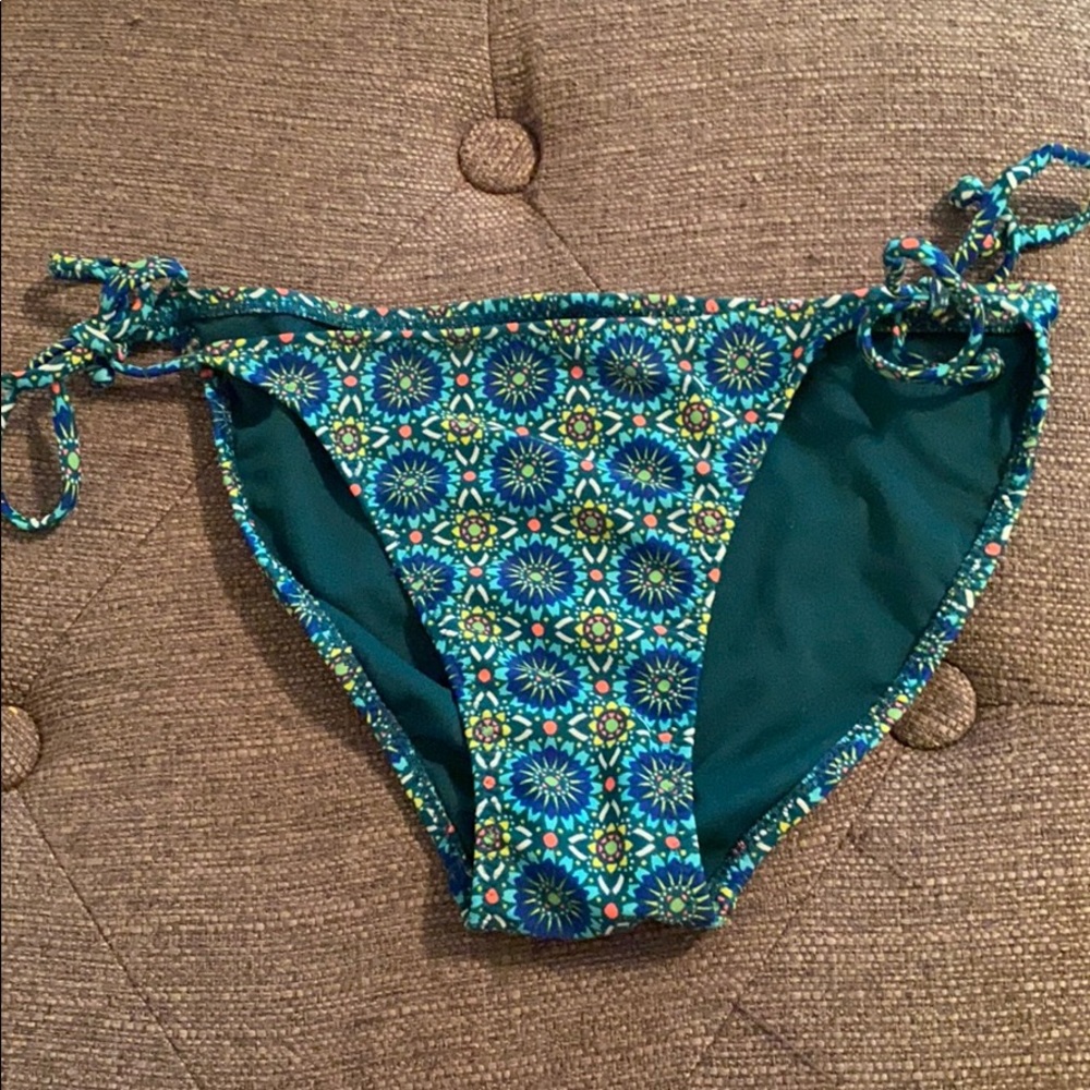 old navy bottoms